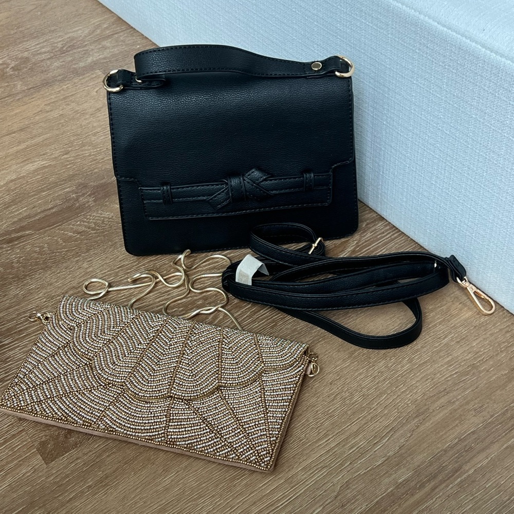 Black Lulu’s clutch/bag
